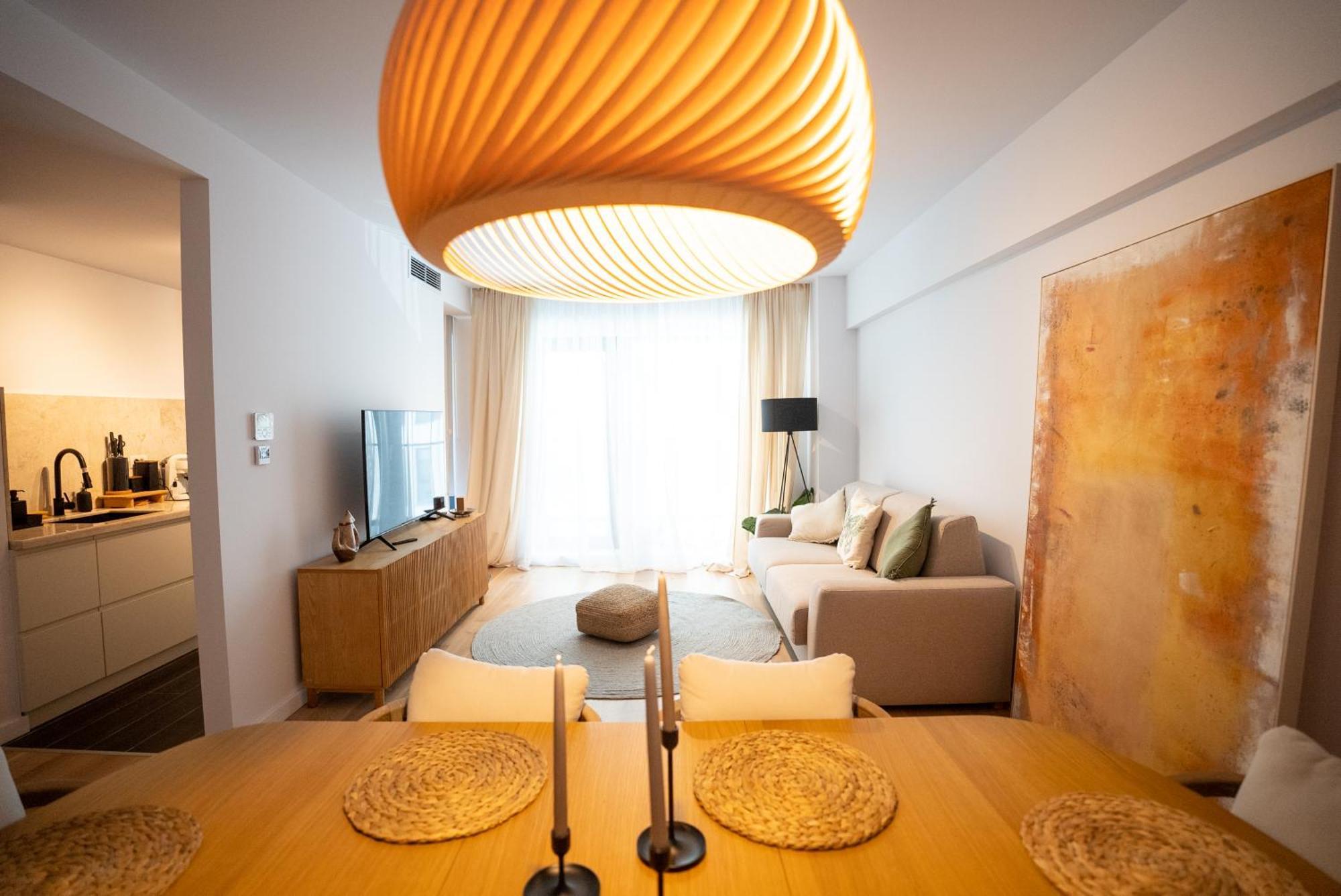 The Level Sanctuary: Free Parking & Netflix Lejlighed Bukarest Eksteriør billede