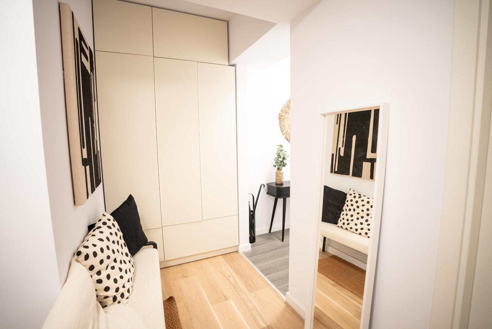 The Level Sanctuary: Free Parking & Netflix Lejlighed Bukarest Eksteriør billede